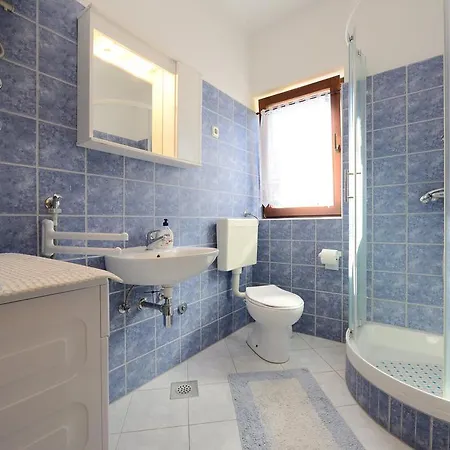 Appartamento Apartments Mirela 30 Preko